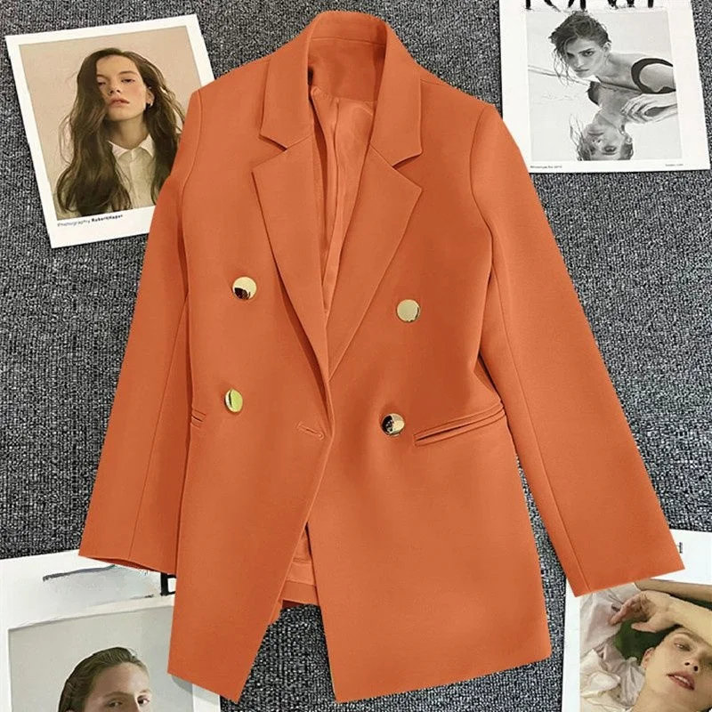 Giacca piccola con fibbia in metallo per donna inverno 2024 nuovo doppio petto semplice cappotto allentato dentellato solido OL blazer eleganti