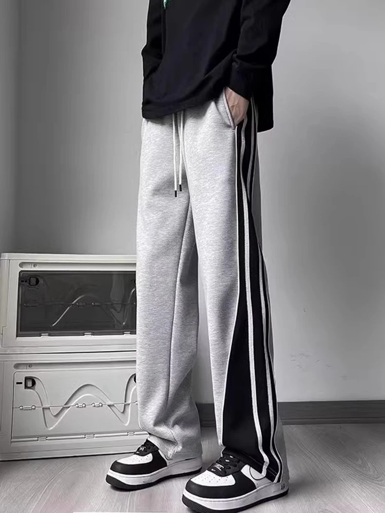 Imagem -02 - Calça de Moletom Gótica Preta Feminina Oversize Cintura Alta Calças Largas Harajuku Corredor Roupa Estética dos Anos 90 Y2k Anos 2000