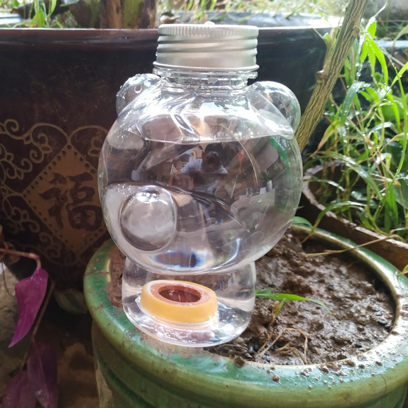 

3Pcs Automatic Watering Device Bear Shape Plastic Ceramic Plant Self Watering Globes Insert for Indoor Outdoor Flower Pots