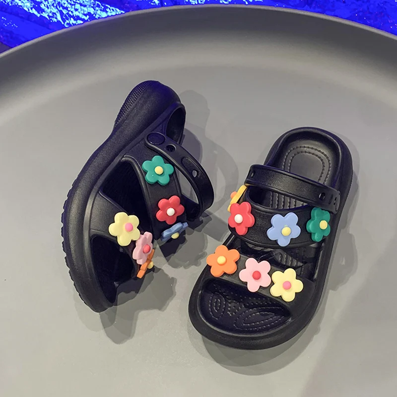 Sandali con decorazione floreale carino per bambini pantofole antiscivolo estive per ragazze Design di marca per bambini suola spessa scarpe da