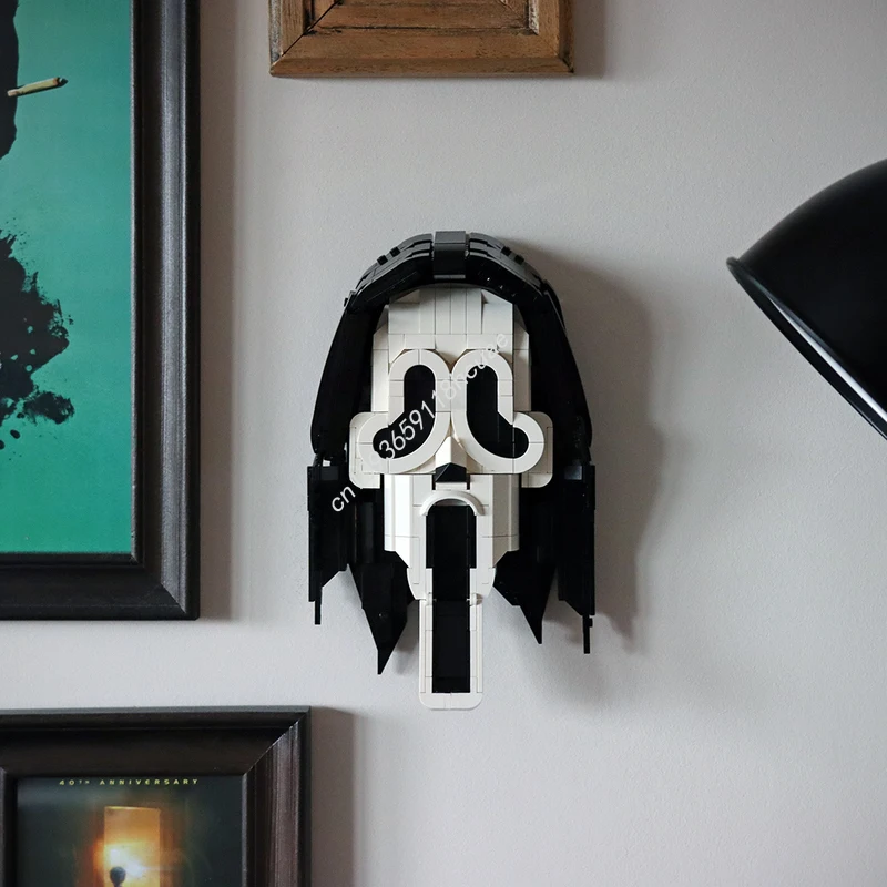 

542pcs MOC Ghostfacee Mask from Scream Movie Full nan creative DIY Building Blocks Model Ideal for Kids Gift Christmas