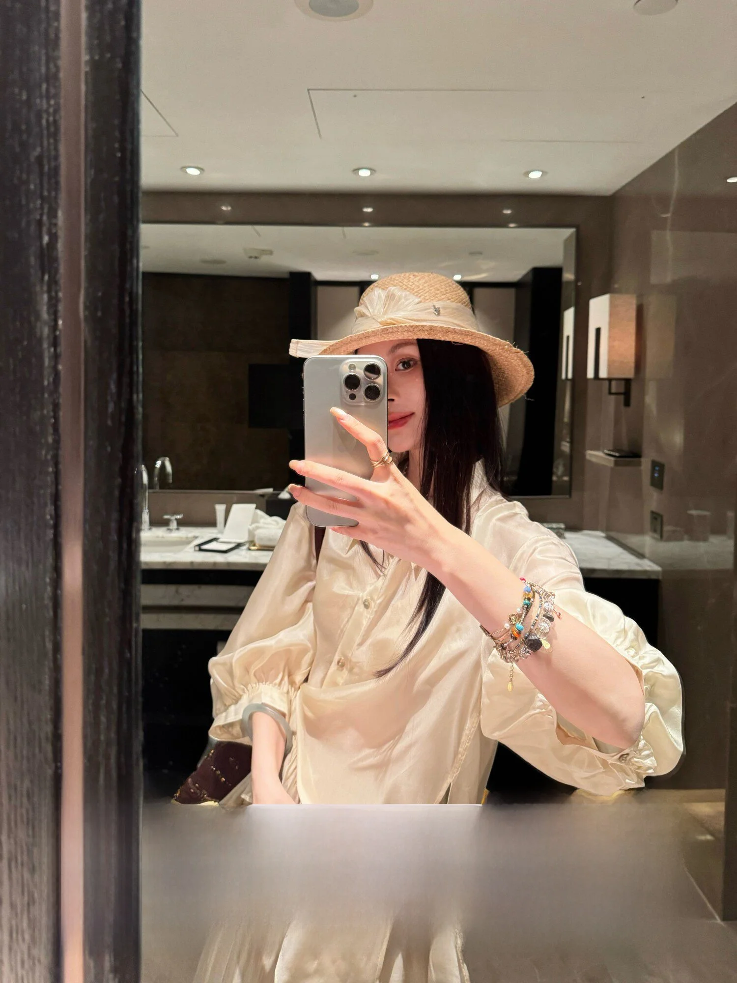 

Qian Meixi 00% Silk Asymmetrical Seven-Quarter Sve Women's irt Loose Fit Comfortable Breathable Summer Top