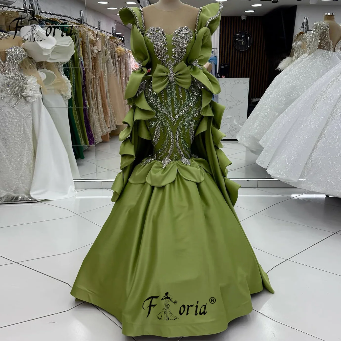 

Luxury Green Crystal Beaded Mermaid Wedding Dresses Dubai Woman Ruffled Long Formal Party Dress Customized Robe De Mariee 2025