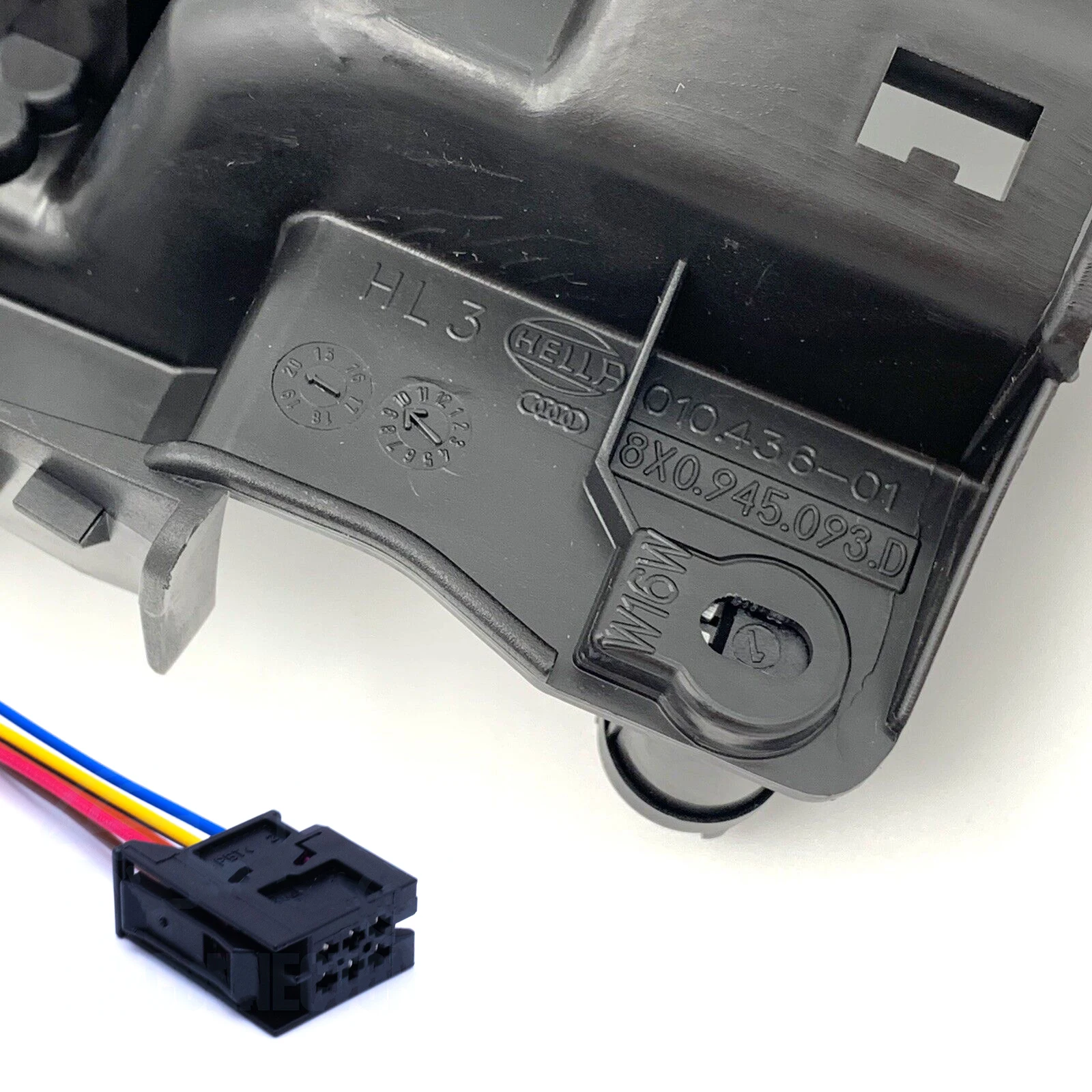 

Car Rear Right Left Tail Lamp Light Cluster Bulb Holder & Prewired Plug For Audi A1 N/S 8X0945257A Auto Bulb Holder Replacement