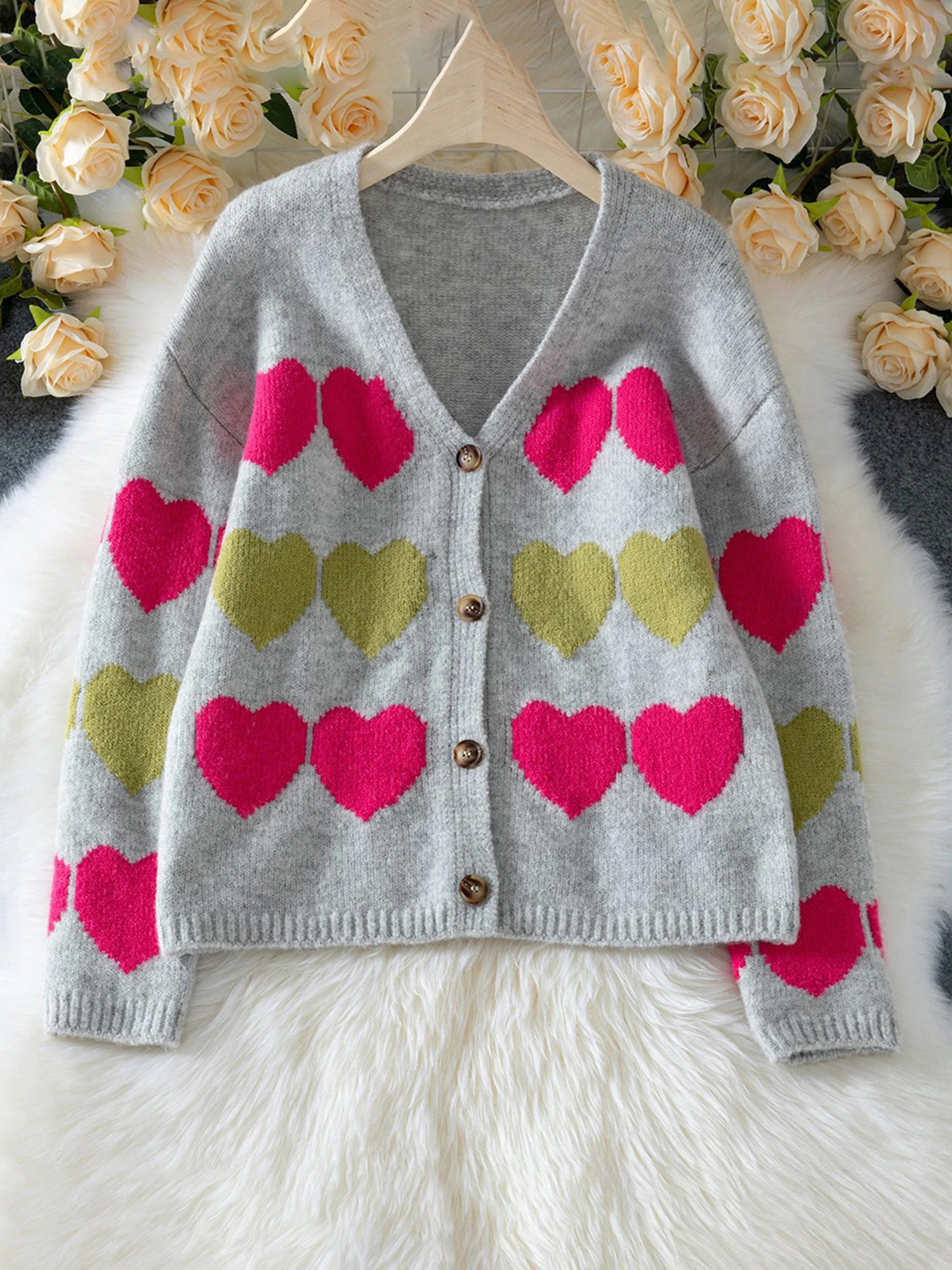 

Women s Floral Print Button Up Cardigan Lightweight Long Sleeve V-Neck Sweater Jacket for Spring and Autumn Fashion