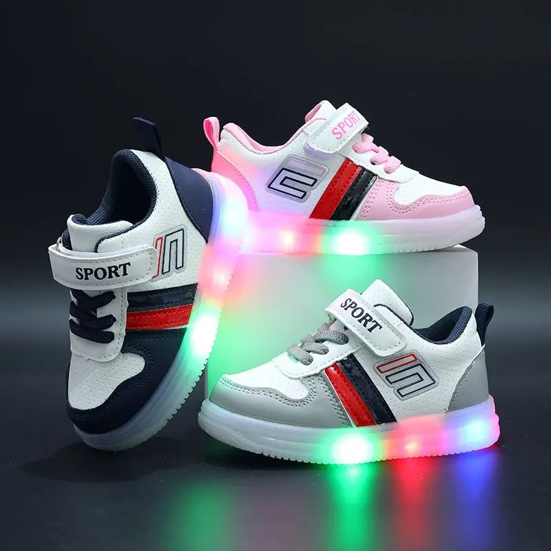 

Boys Sneakers Sensor Lights Luminous Board Shoes Lightweight Skateboard Sneaker Kids Toddler Shoe Girls Walking Sport Footwear