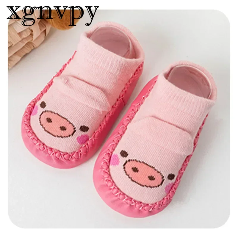 Xgnvpy sepatu lantai bayi, kaus kaki lantai kartun tepi lembut Anti licin dan keren isolasi untuk balita musim gugur dan musim dingin