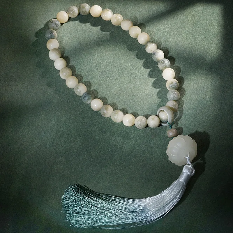 Buddhist Rosary White Jade Bodhi Carved Six-Word Mantra Vintage Chinese Style Lotus Tassel Handheld Bracelet