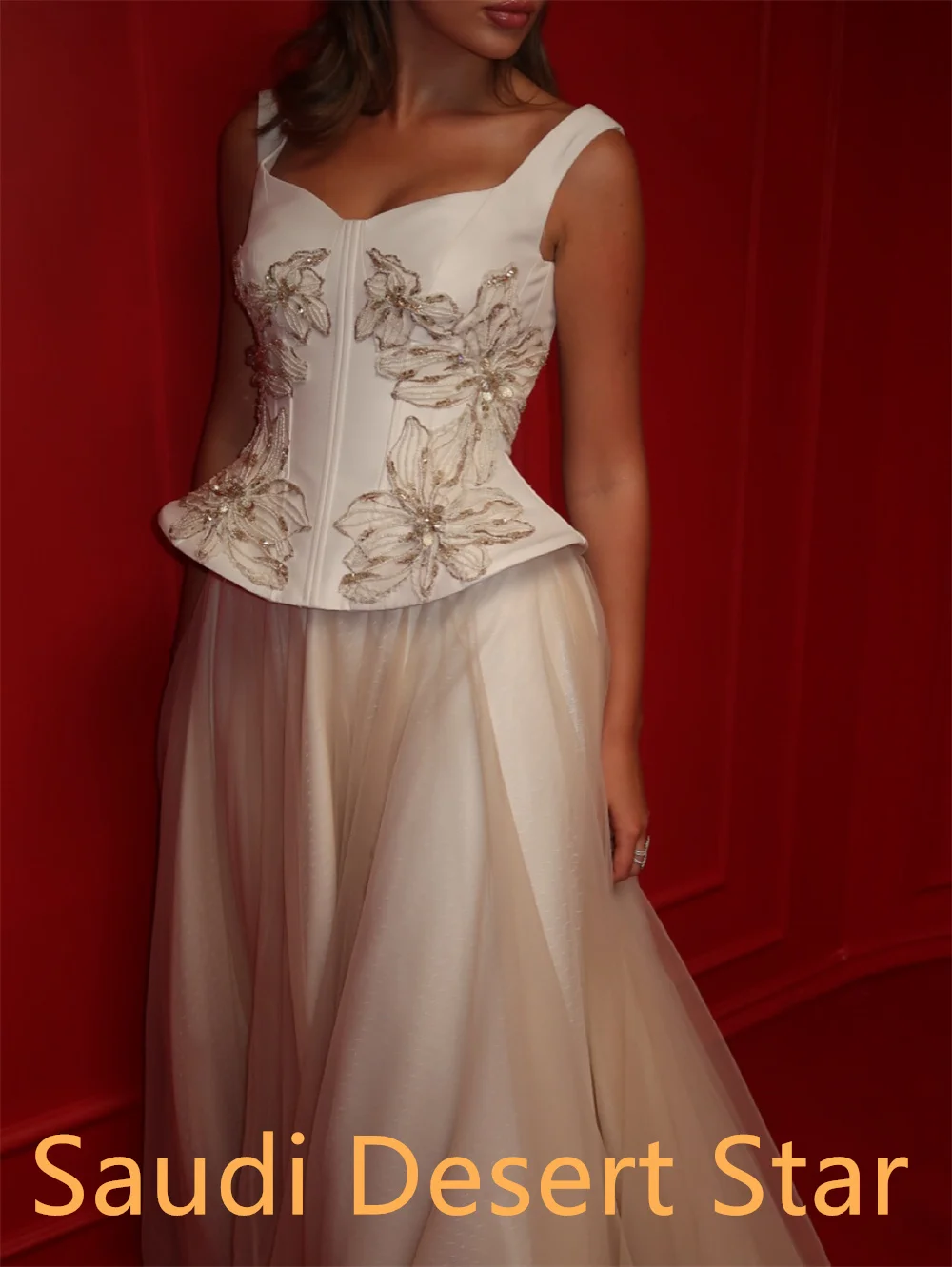 

customized High Quality White Satin Homecoming Dress Elegant Square Collar Spaghetti Straps Tiered Zipper Back Robe de soirée