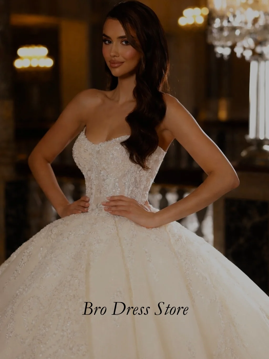 Customized Luxury Glitter Wedding Dress Beaded Corset Ball Gown Strapless Princess Bridal Dress Long Train Vestido de Novia