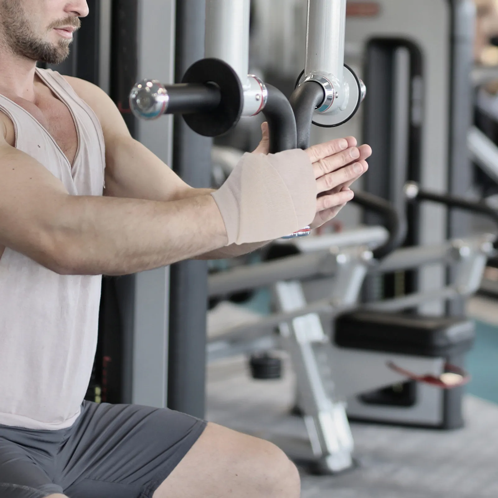 

4 Rolls Sports Bandage Wrap Cotton Elastic Support for Joint Muscle Compression Adjustable Breathable Wrap for Running