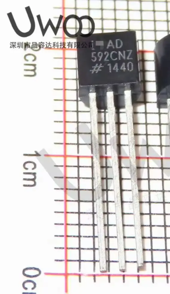 

Хорошее качество AD592CNZ TO-92 — 1 шт., новый оригинал