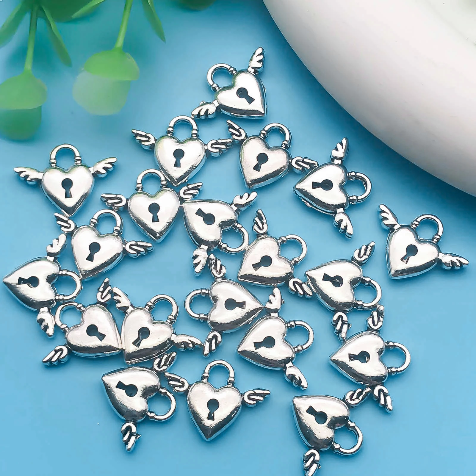 10/20/30Pcs Alloy Love Heart Key Lock Shape Charms Antique Silvery Pendants For Jewelry Making Findings Crafting Accessory