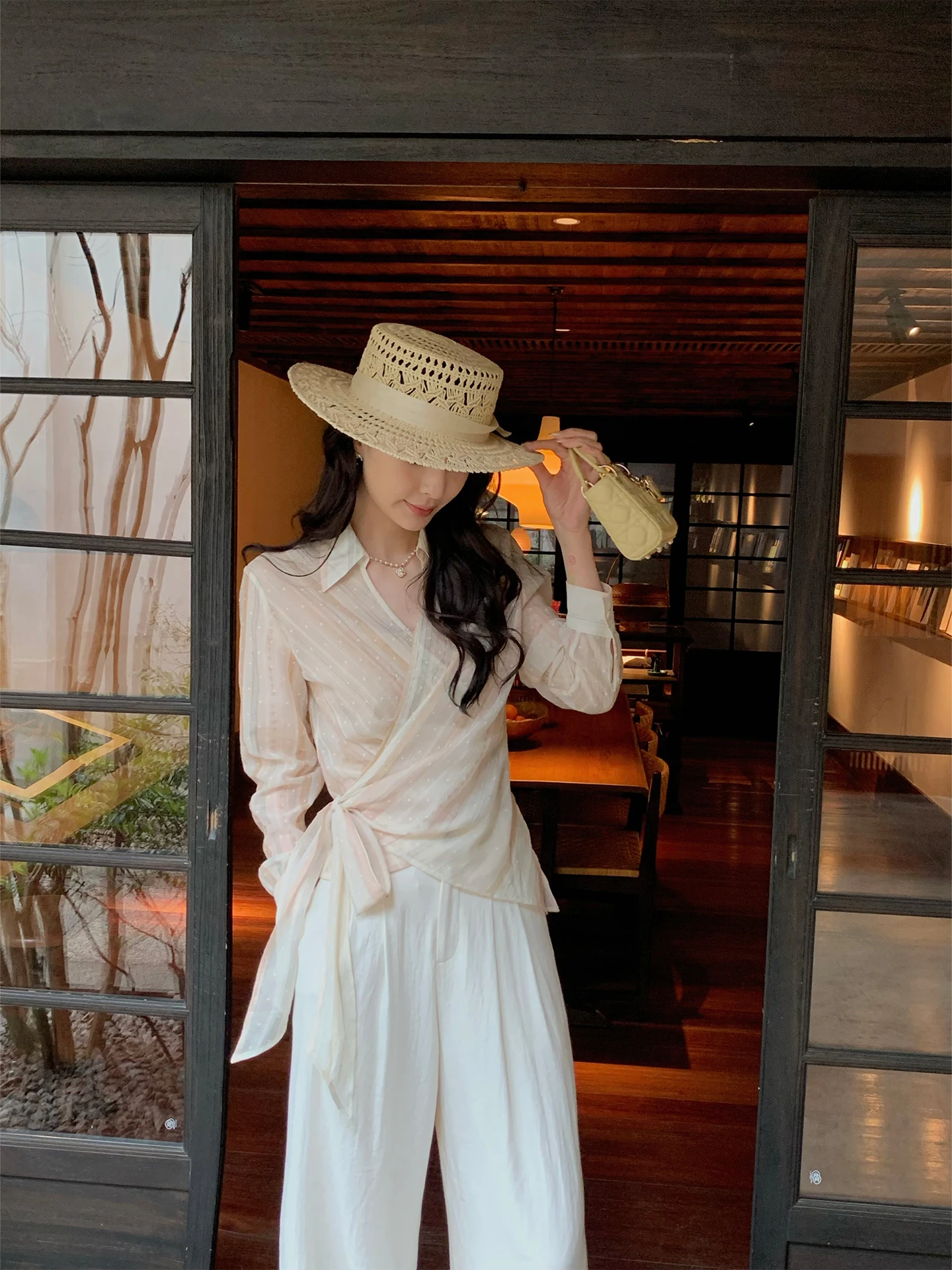 

Kun【Mysterious】Women's Slim Fit Shirt V-Neck Stripe Polka Dot Print Casual Style Long Sleeve Breathable Fashion Top