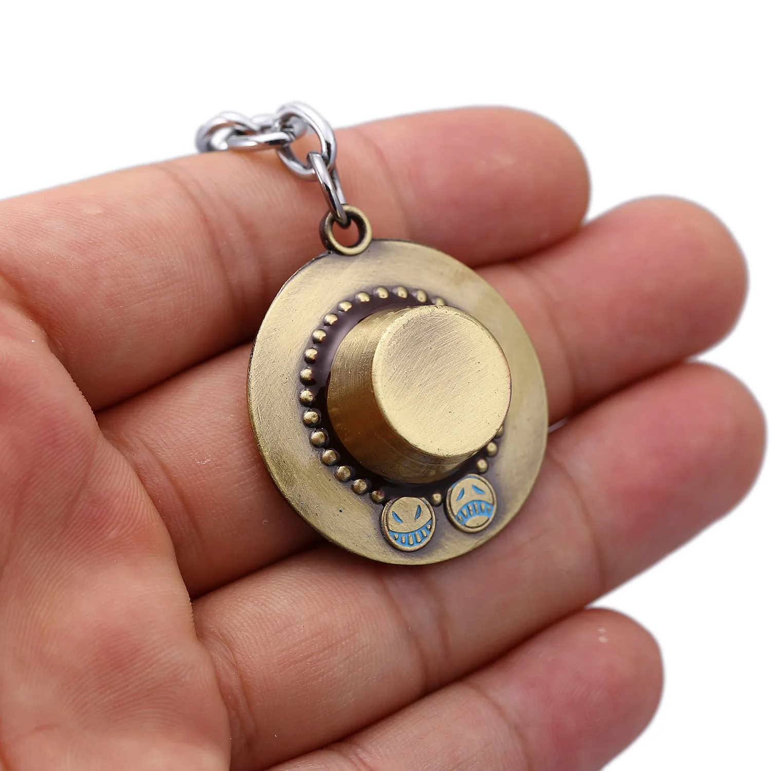 Anime Een Stuk Sleutelhangers ACE Hoed Portgas D Ace Autosleutelhangers Figuur Metalen Sleutelhanger Hangers Cosplay Accessoires Kinderen Geschenken