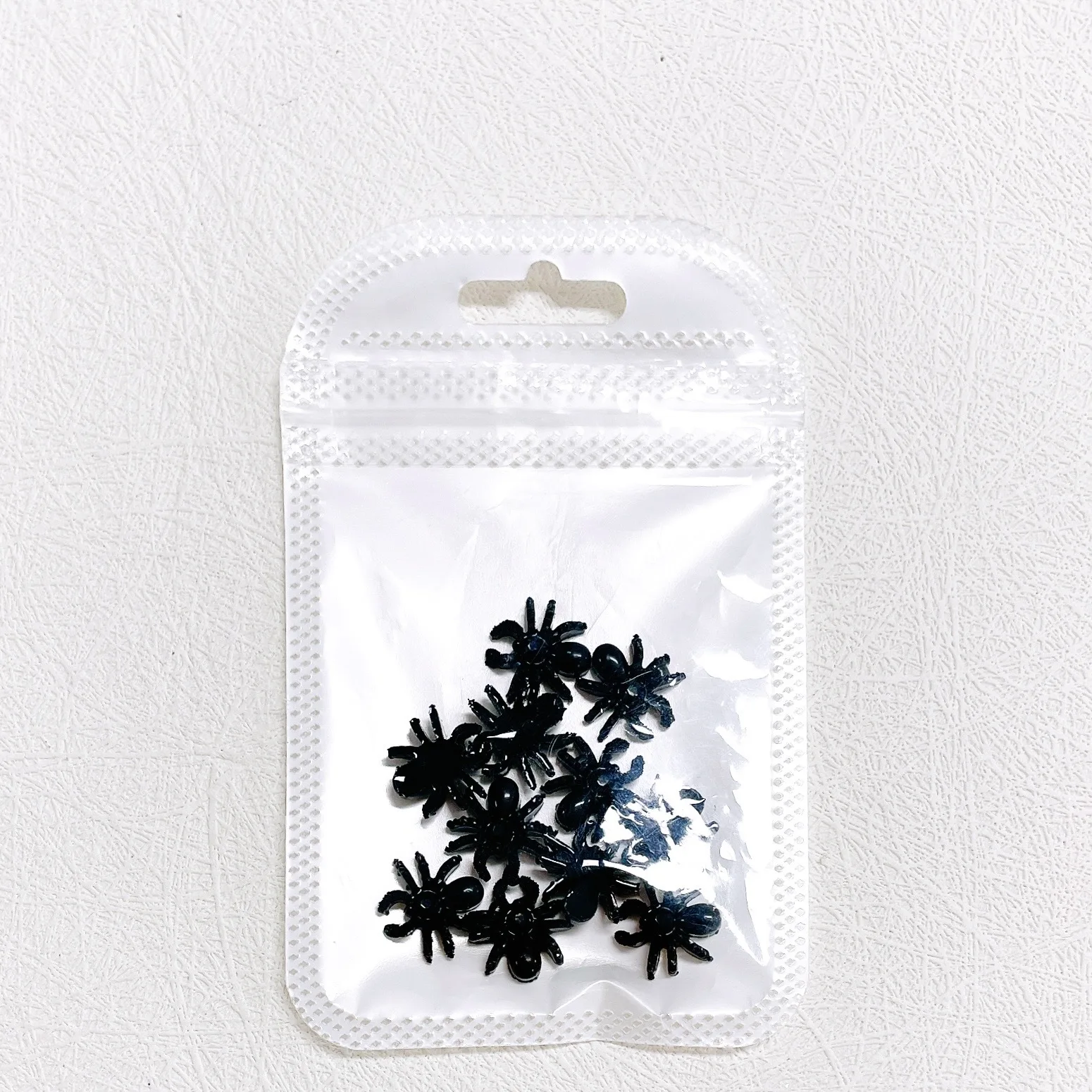 10Pcs Black Spider Nail Charms Halloween Popular Cartoon Dark Middle Spiders Nails Art Rhinestones 13*13MM Manicure Accessories