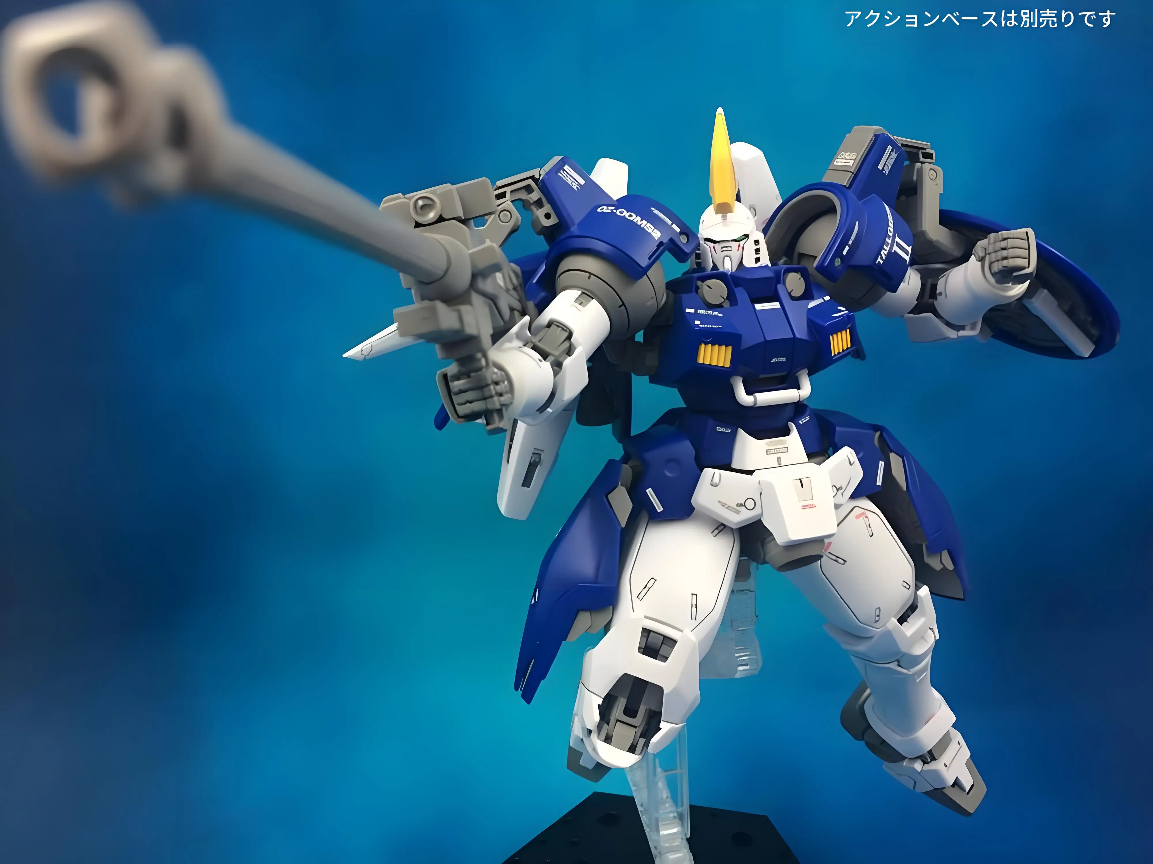 Bandai Original Gundam Modellbausatz MG Tallgeese 2, Actionfigur, Modellbaugruppe, Spielzeug, Sammlermodell, Ornamente, Geschenke für Kinder