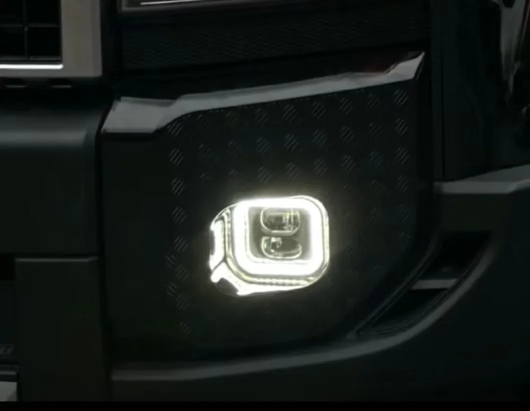 Golden Eye Fog Lamp with Cover For Toyota Land Cuiser LC250 2024 2025 Led Lens High Brightness Fog Lamp Modification Accessories detail image 8