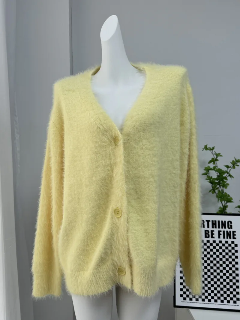 Modny, przytulny, puszysty kardigan damski na jesień 2025, stylowy, żółty, kolorowy, miękki, ciepły, puszysty sweter, idealny na co dzień i do noszenia na co dzień.
