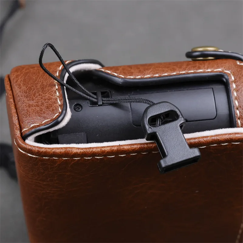 Retro PU Leather Camera Case Cover Casing For Panasonic ZS300 tz300 Camera bag tx3 base opening Bag +1 PCS Free Cleaning Pen