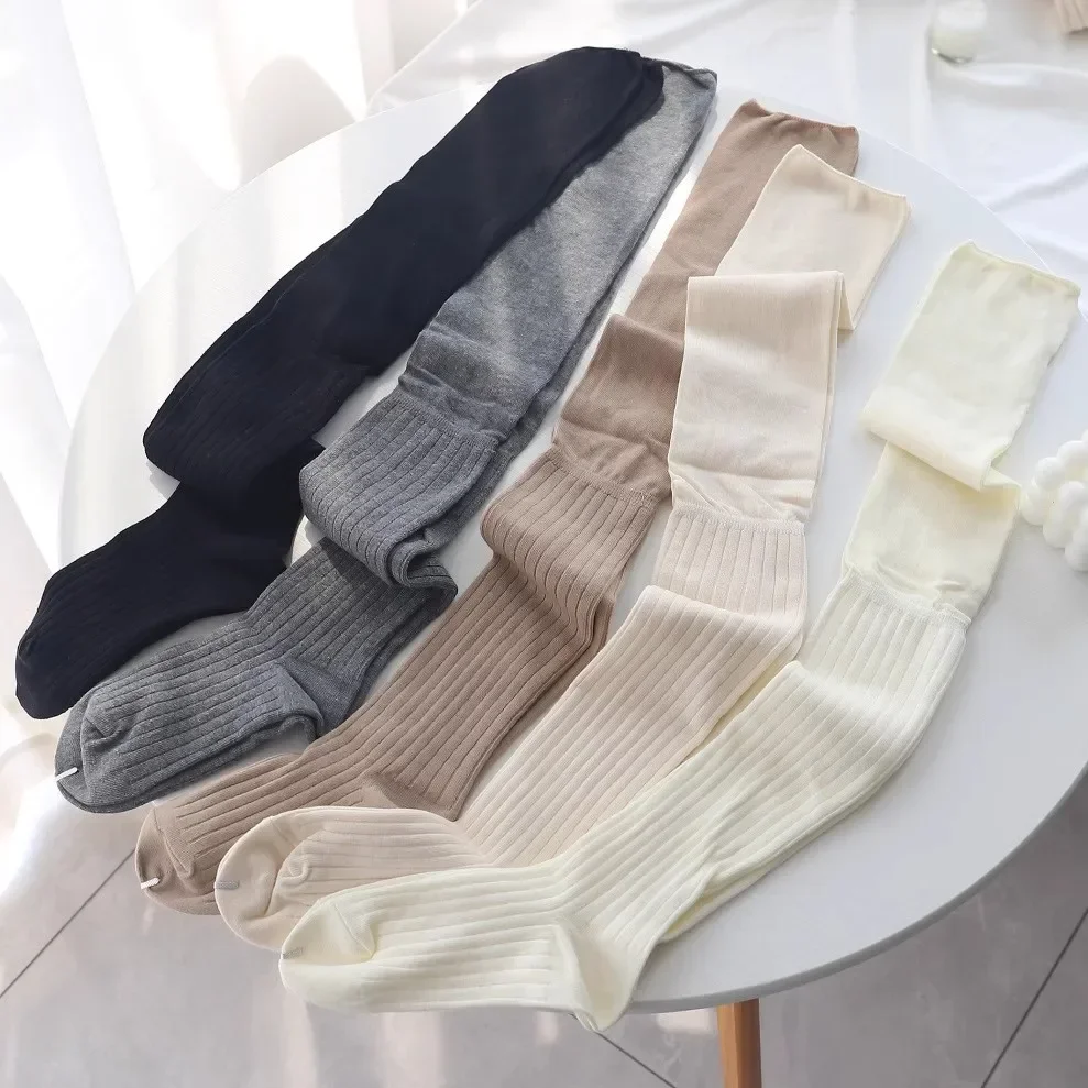 لوليتا الفخذ العليا جوارب للنساء العصرية عادية فوق الركبة الإناث الأحمر الجوارب الطويلة الحرارية الدافئة القطن طويل القامة أنبوب طماق