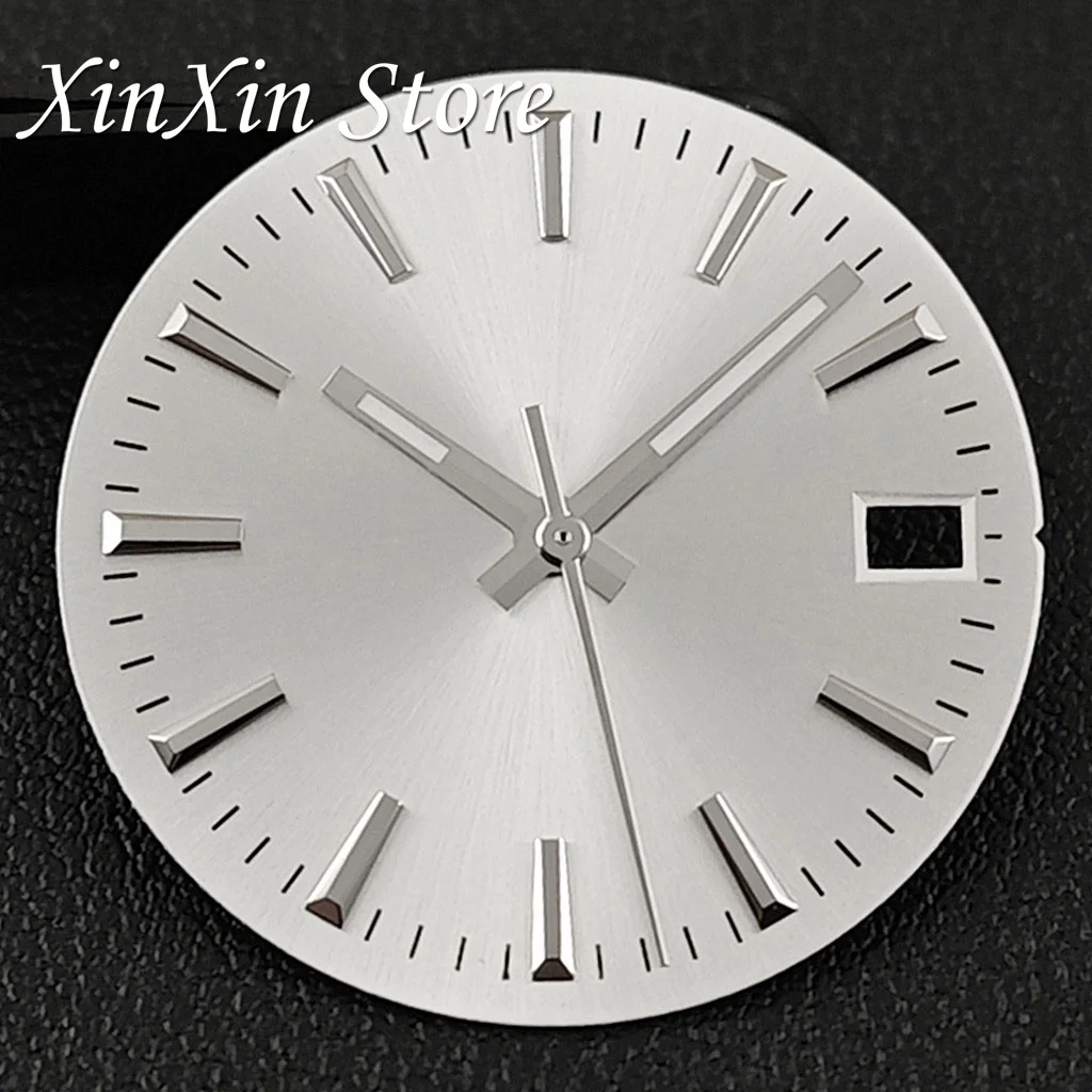 جودة عالية 28.5 مللي متر NH35 أمة الله ساعة الطلب المشارب سطح بسيط تاريخ واحد مع NH35 ساعة الأيدي لحركة NH35 NH36 4R