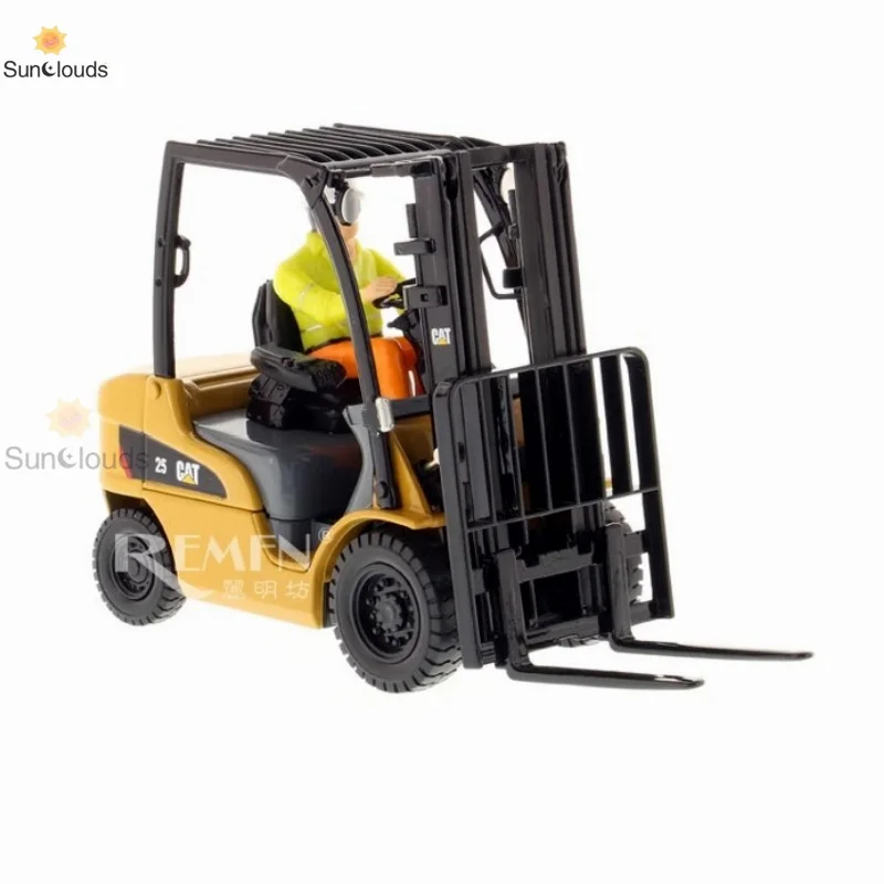 For Caterpillar DP25N LIFT TRUCK DM 1:25 CAT 55256 alloy model 85256C Die Cast Model Toy Car & Collection Gift & Display