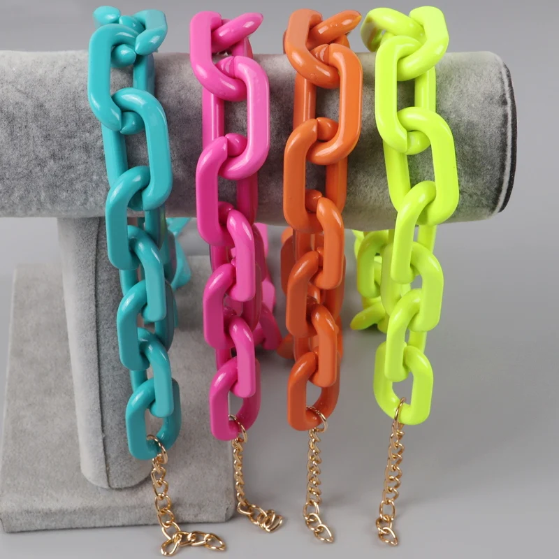 Thumbnail 4 - #33 Best Chunky Chain Necklaces to Buy In 2026
