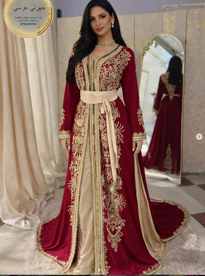 Burgunderfarbener Champagner-Kaftan, Marokko-Abschlussballkleider, luxuriöser, perlenbesetzter, langärmliger Kaftan, Dubai-Abendkleid für besondere Anlässe, maßgeschneidert