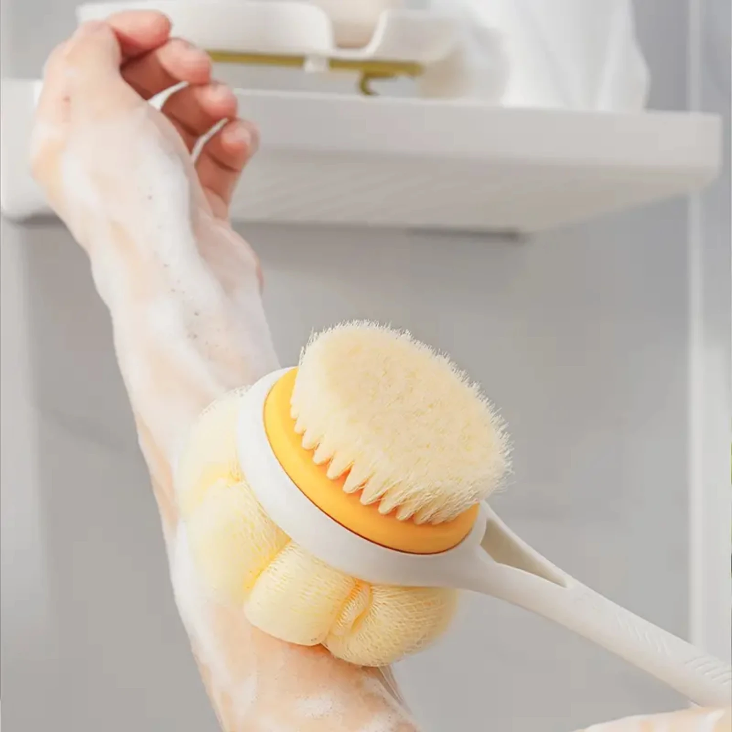 1 قطعة مزدوجة الوجهين مقبض طويل فرشاة اغتسال شعيرات ناعمة فرشاة حمام التقشير تدليك الجسم الظهر فرشاة تنظيف الجلد حمام