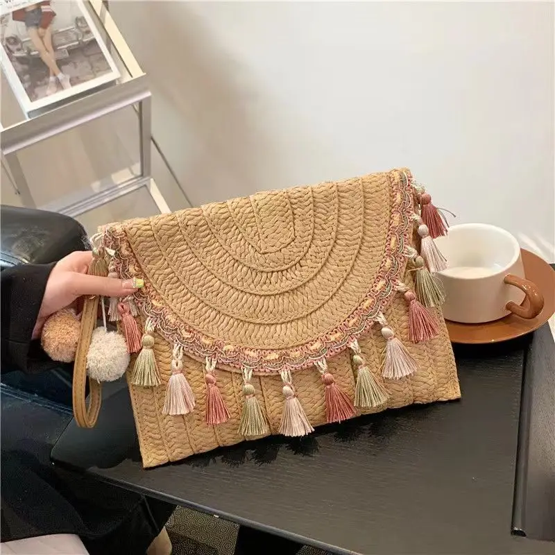 

Ретро-квадратная соломенная сумка-конверт с кисточками, сумка на запястье, женская летняя плетеная сумка-клатч 2026, пляжная сумка через плечо