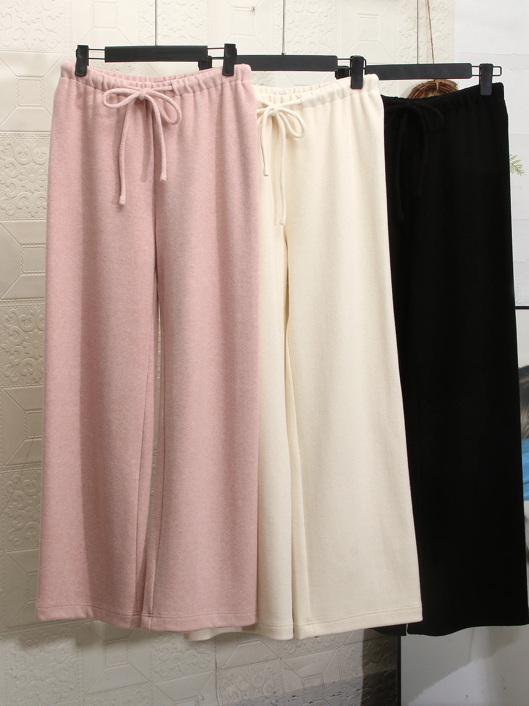 

Удобные повседневные брюки из смесовой шерсти с широкими штанинами, универсальные, подходят ко всему, прямой крой, высокая талия, эластичный пояс...