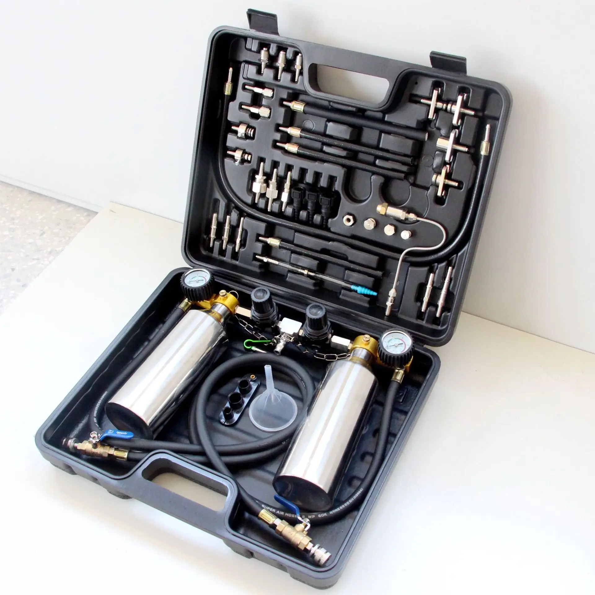Automobile free-removal tools Oil circuit cleaning machine Fuel injector Intake port Three-way catalytic cleaning engine