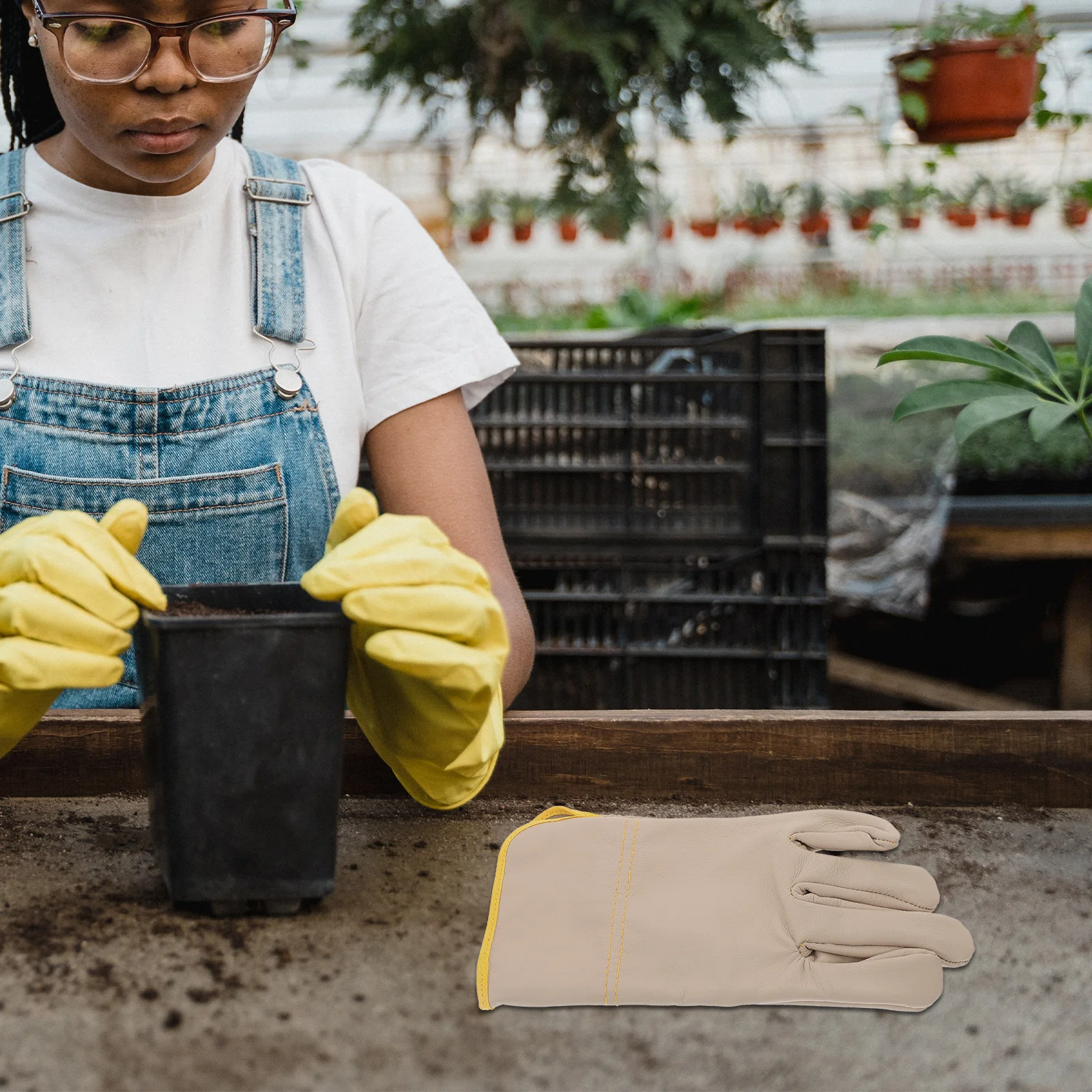 1 ペアの耐熱作業用手袋、男性用の滑り止め保護手袋、さまざまな作業環境で着用可能