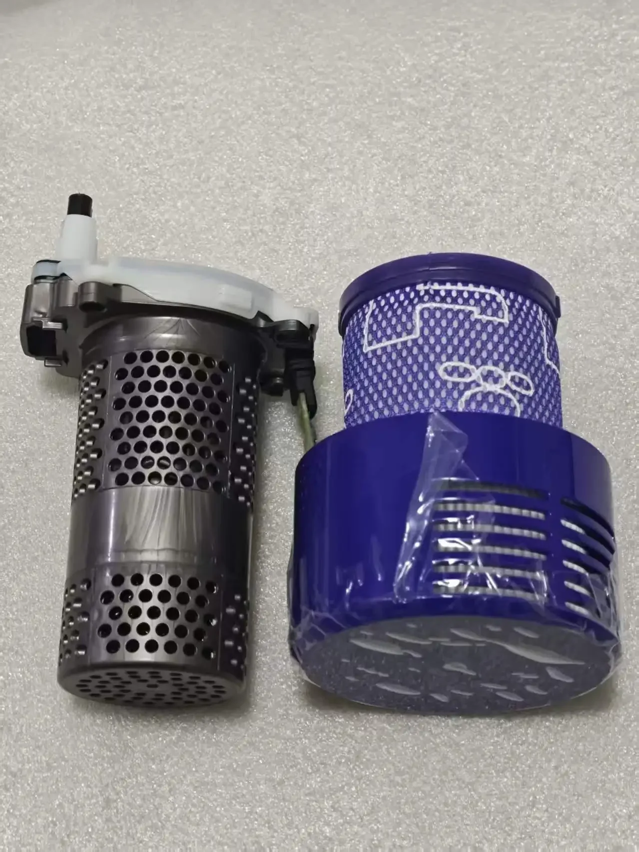 Suitable for the Motor, Motor Assembly, and Filter Accessories of the Dyson V10 SV12 Handheld Wireless Vacuum Cleaner.