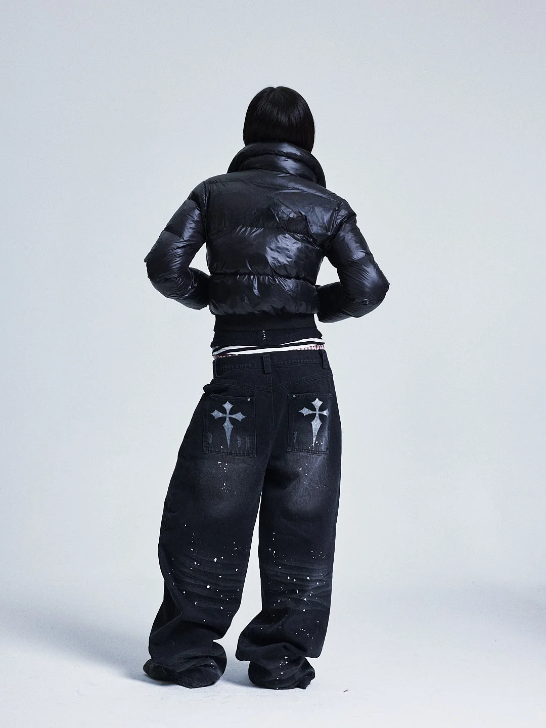 

Хлопковая куртка Noname Space с двойным воротником, принтом-надписью, декором на молнии, уличный стиль, приталенный крой, длинный рукав, капюшон