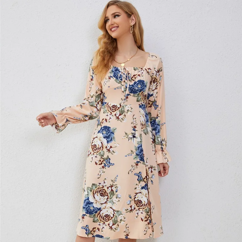 

Women's Floral Shirred Flare Sleeve Split Thigh Dress Square Collar Elastic Waist A-line Midi Dresses Spring Autumn Vestidos