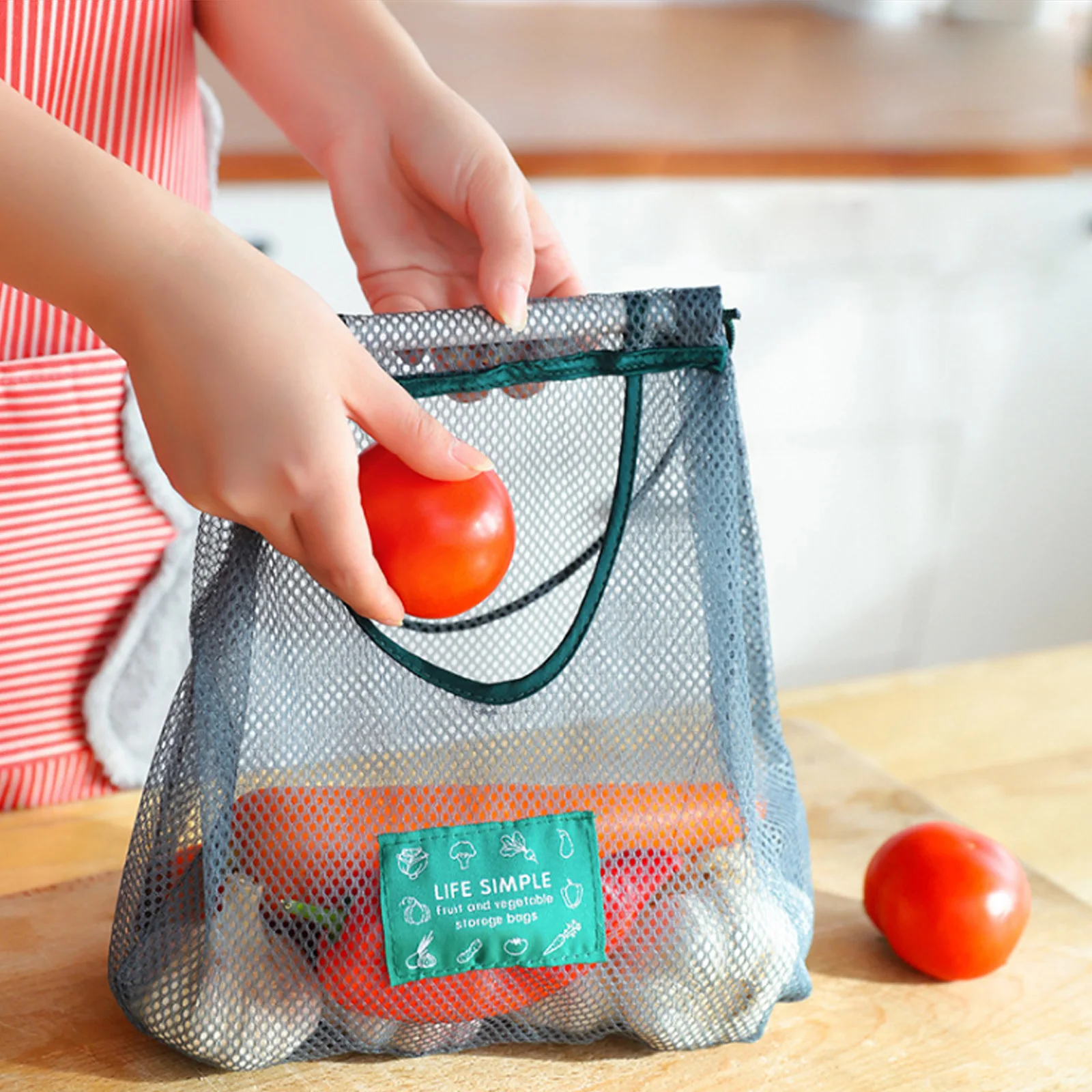 

2Pcs Premium Dacron Mesh Storage Pouches Hanging Household Organizer for Fruits Vegetables Sundry Items Washable Tear Proof