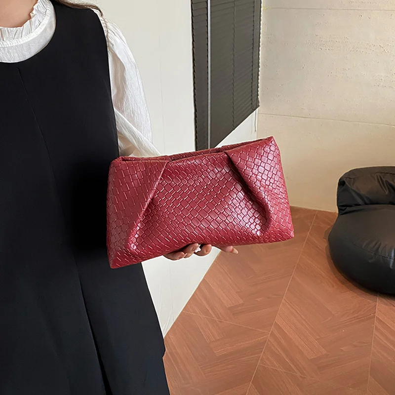 Hochwertige, modische, geprägte gewebte Handtasche im Retro-Stil, leicht und großes Fassungsvermögen, geeignet für Termine, Hochzeiten und Bankette