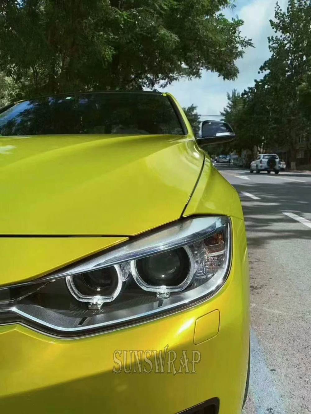 

PET Austin Yellow Car Vinyl Wrap Film Glossy Air Release Color Change Sticker DIY Full Kit Waterproof UV Protection Decal