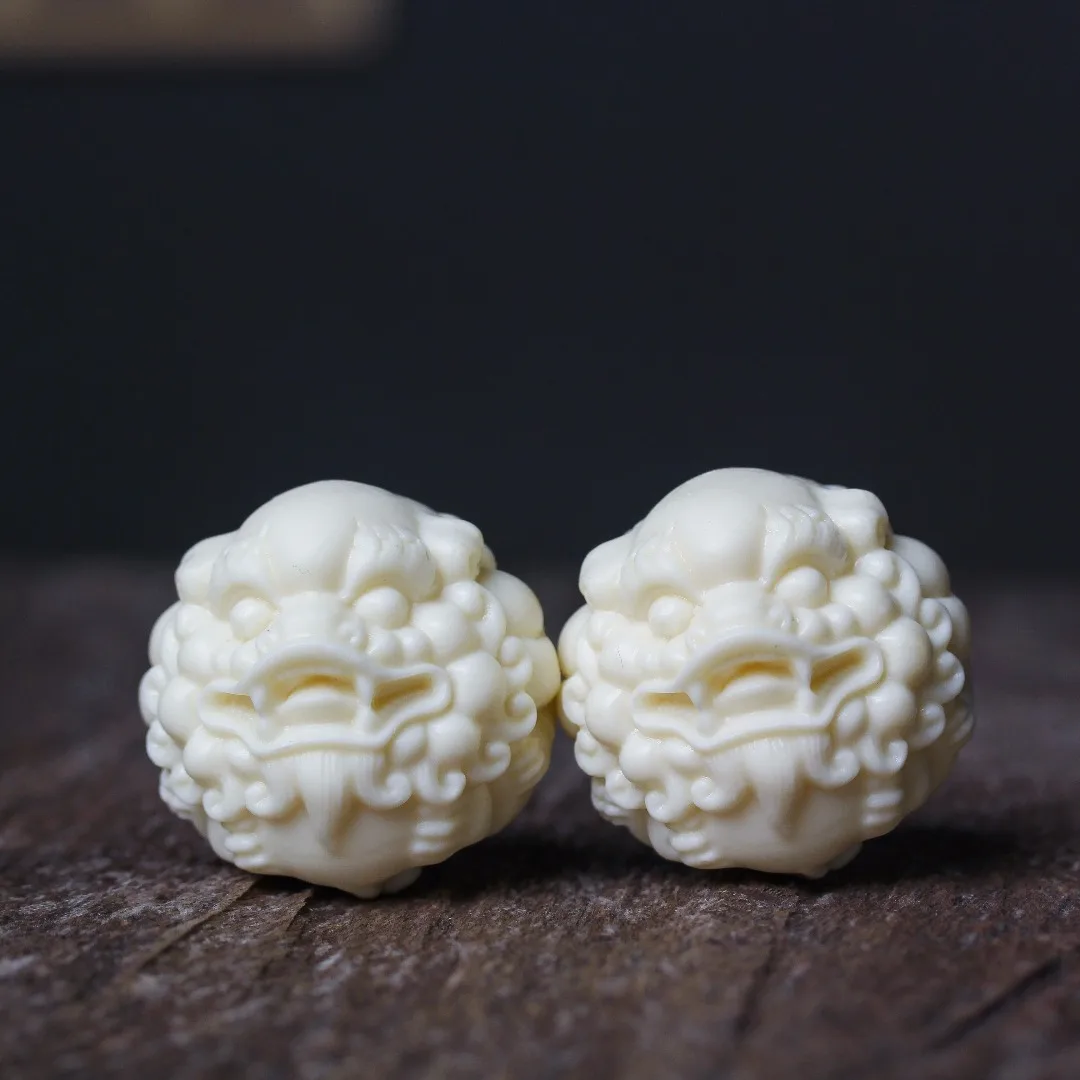 Natural Tagua Nut Carved Pixiu Health Hand Balls Pair Massage Hand Play Ornament For Elder Collectible Craft Gift