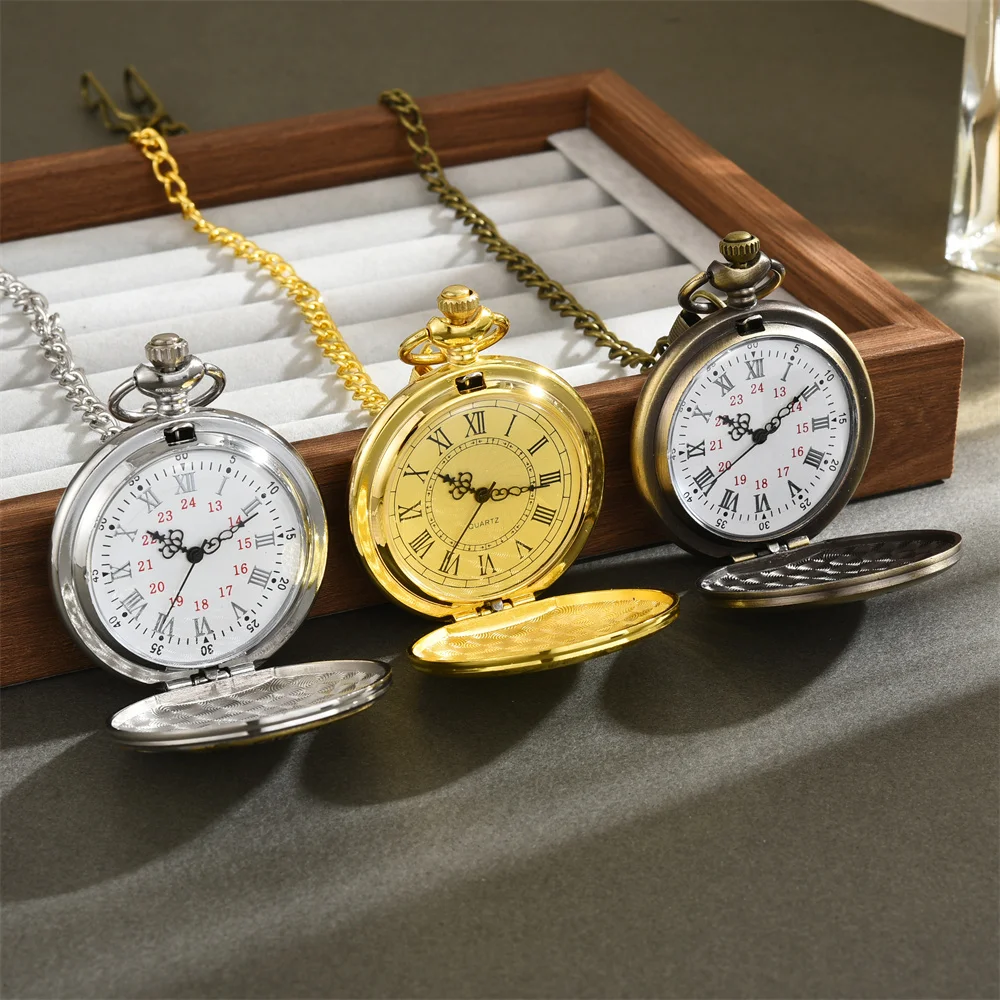 

Fashionable Golden Roman Numeral Quartz Pocket Watch Large Bracelet Gift Pocket Watch