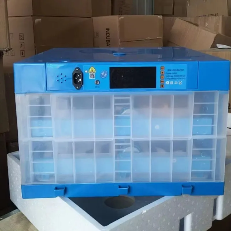 حاضنة بيض صغيرة بنظام شمسي 128 قطعة لدجاج البط تركيا مع التحكم التلقائي في درجة الحرارة وإمدادات المياه