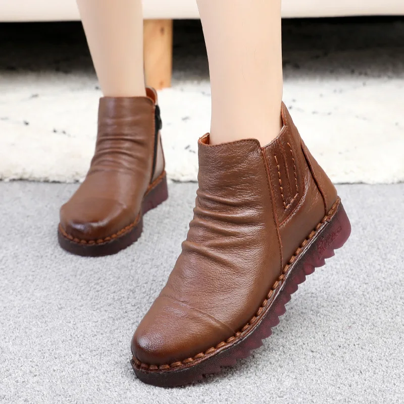 

Genuine Leather Boots Women Keep Warm Shoes Zipper Women Shoes Plus Size Ankle Boots Flat Casual Botas Winter Woman Boots