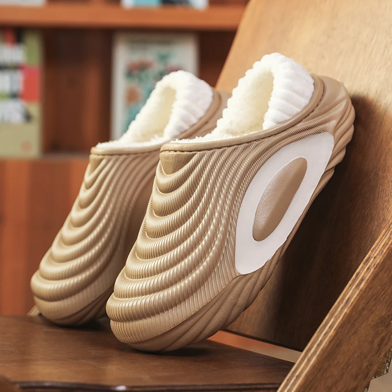 

Winter Waterproof Fleece Lined Cotton Slippers for Couples,Warm Outerwear Sneakers,men and Women Home Cotton Shoes Plush Slipper