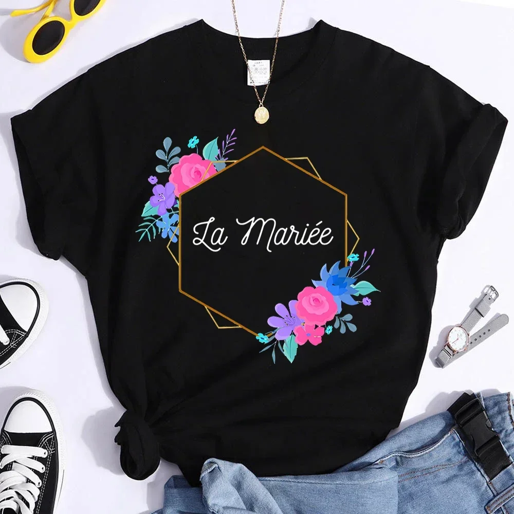 Floral Hoop Team Bride T-Shirt Garland La Mariee French T-shirts Women Bachelorette Wedding Party Tee