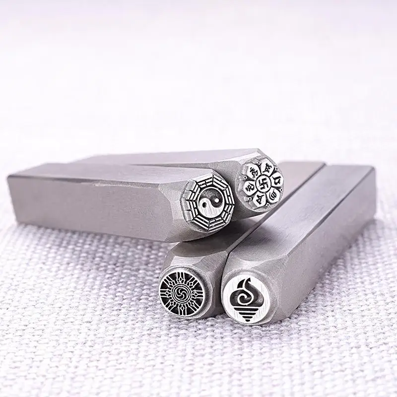 Eight Trigrams Auspicious Sayings Gold and Silver Steel Stamp Jewellery Engraving Knife Necklace Bracelet Hand-hammered Mould
