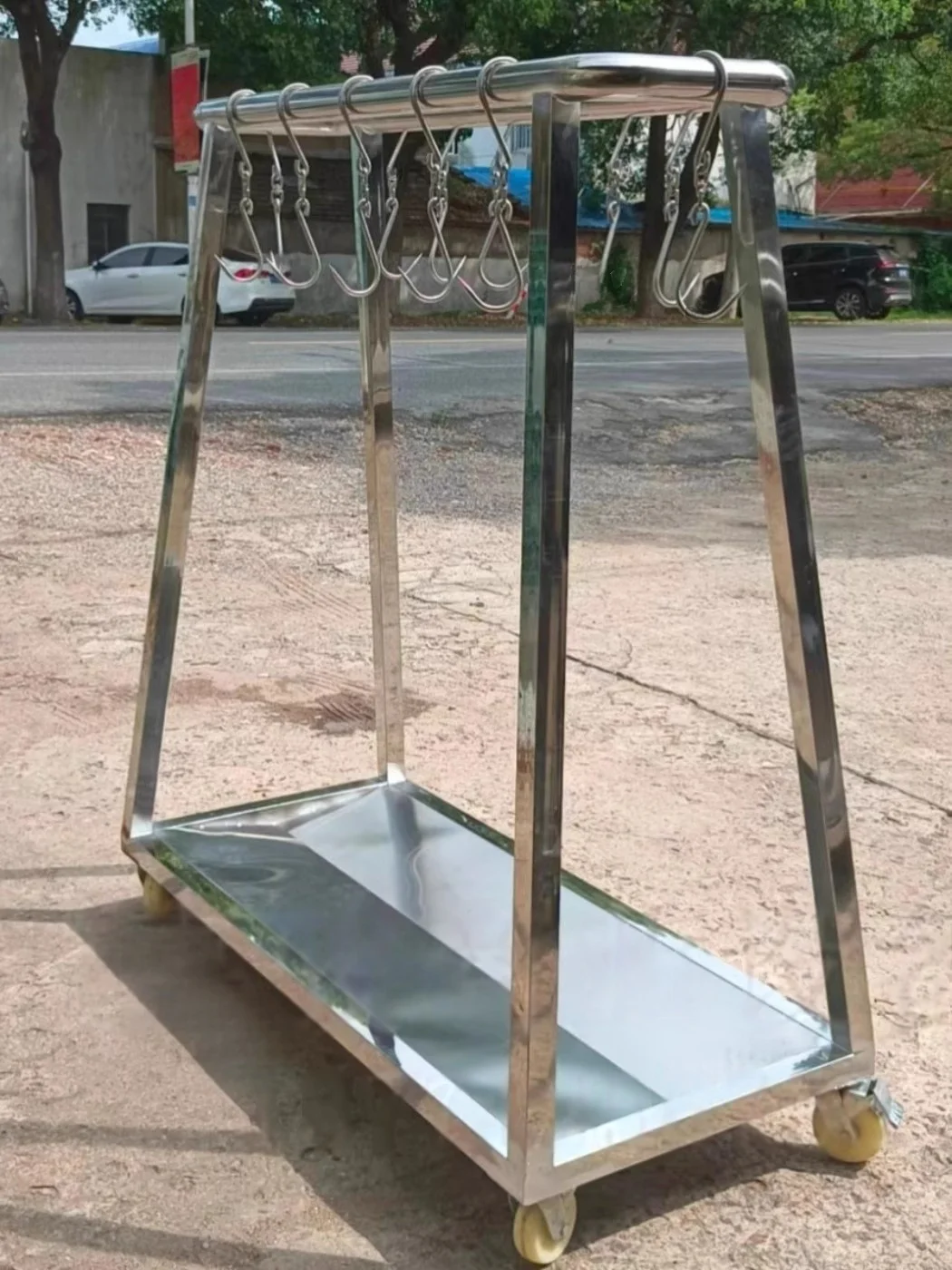 يمكن تخصيص محمل فائق التحمل من الفولاذ المقاوم للصدأ السميك عربة اللحوم الطازجة المتنقلة لحم الخنزير المعلقة خطاف اللحوم مقطورة اللحوم