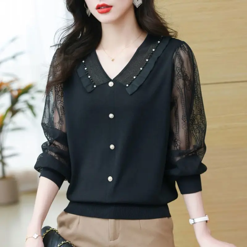 

Fashion V-Neck Knitted Spliced Lace Beading Blouses Women's Clothing 2024 Autumn New Loose All-match Tops Office Lady Shirts