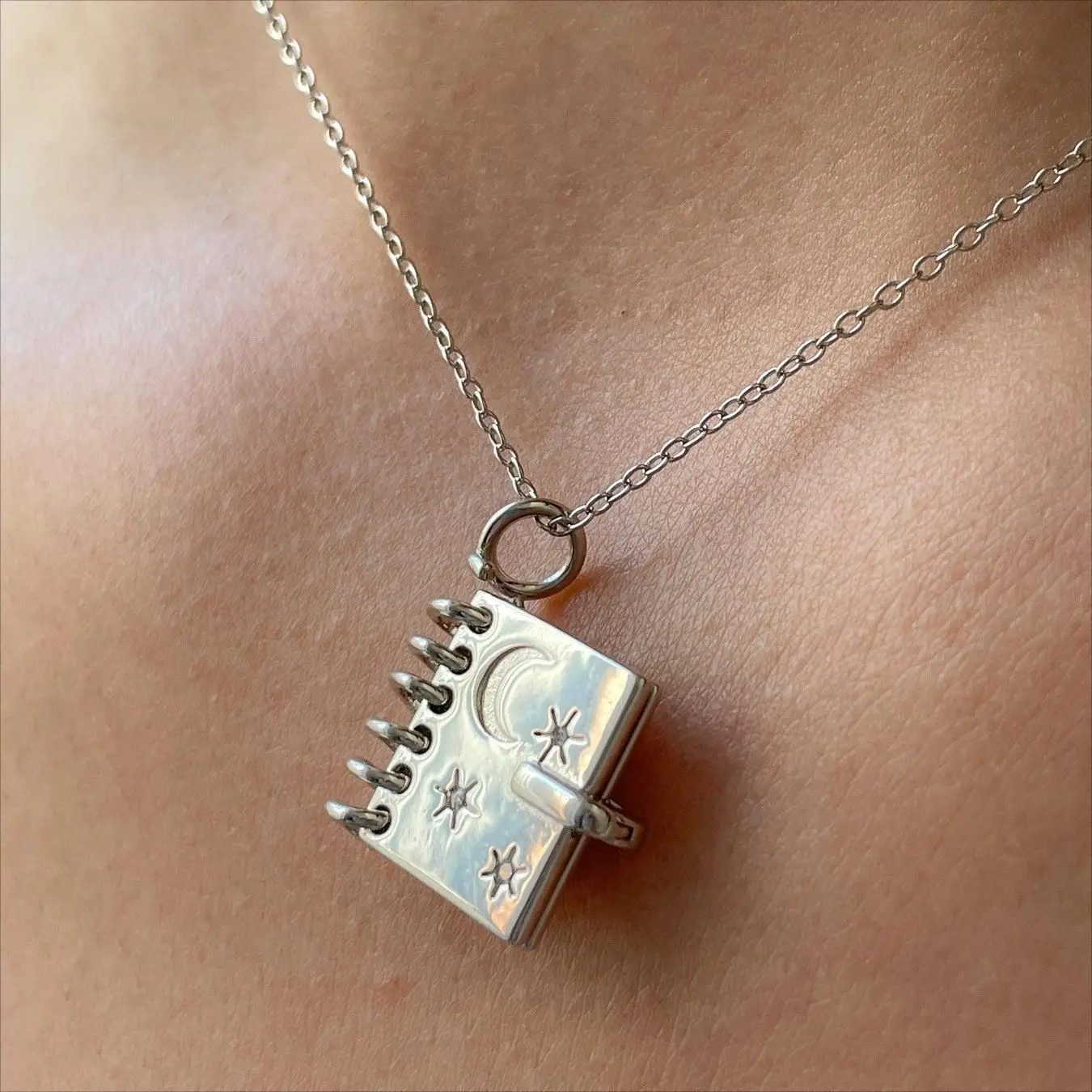 Love Letter Oath Album Open and close necklace female personality English words jewelry moon back moon jewelry